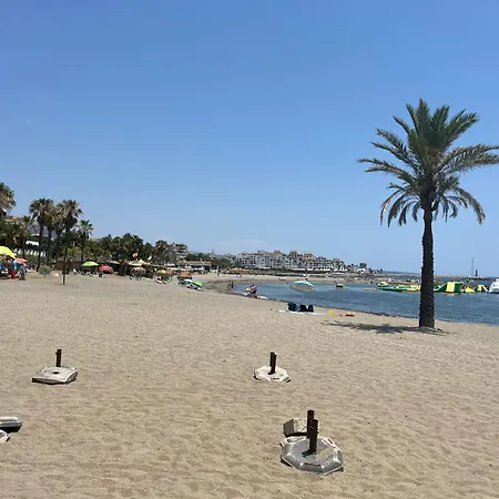 Puerto Banus Rene